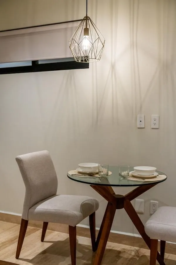 Apartment Cozy & Central Apt W/ Rooftop Infinity Pool & Gym Playa del Carmen Mexico